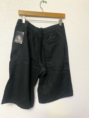 Rare Vintage DKNY Linen Shorts.